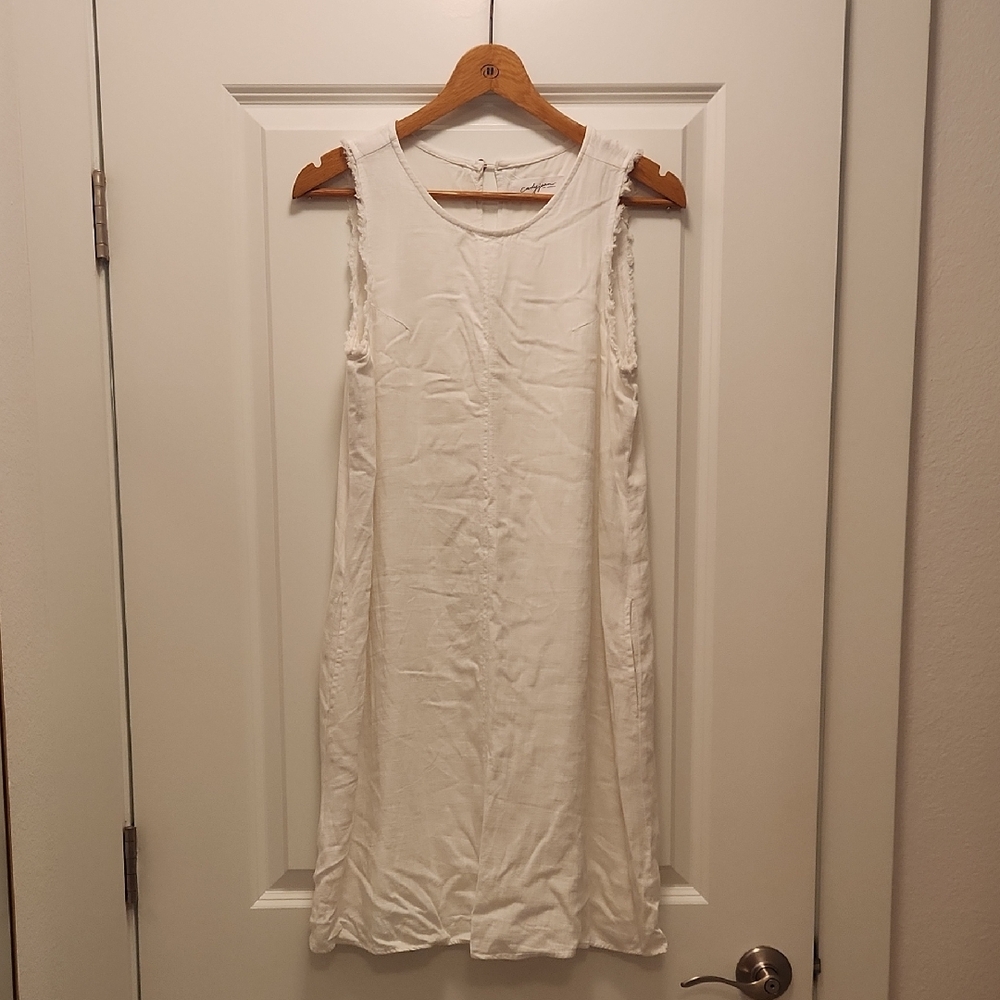 Carly Jean Los Angeles Classic White Linen Dress